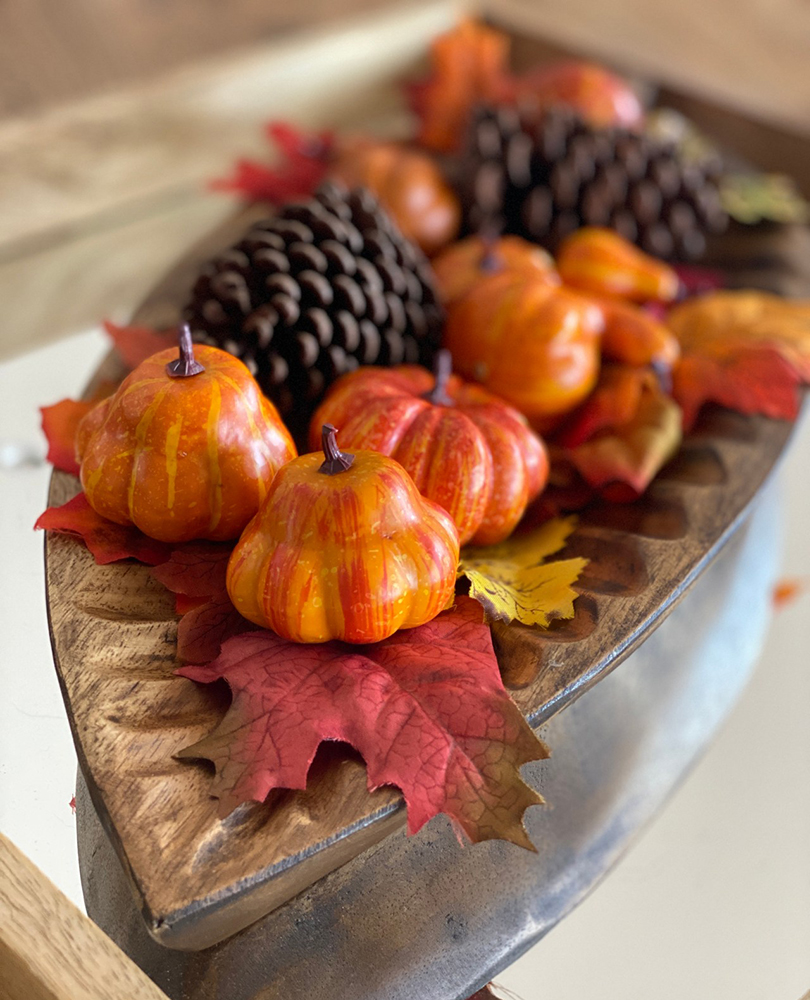fall decor pumpkins