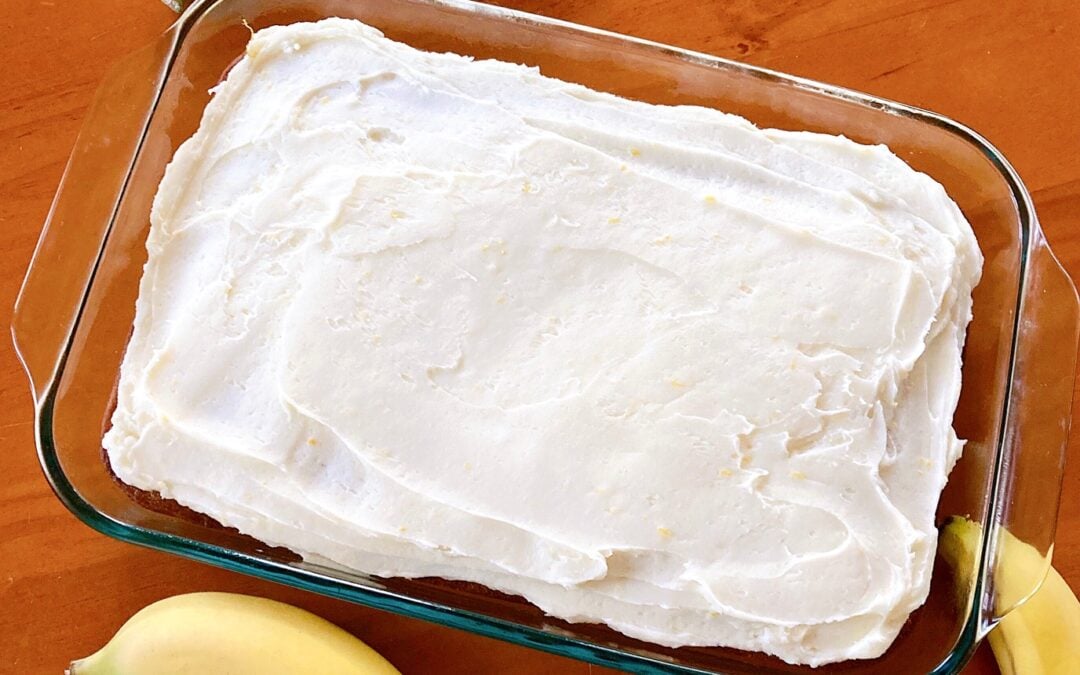 banana cake with lemon