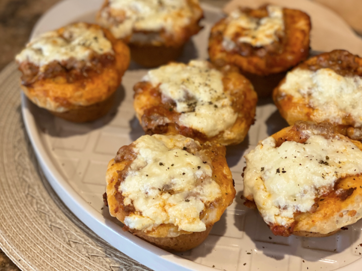lasagna pizza cups recipe card
