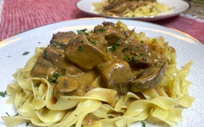 Slow Cooker Stroganoff