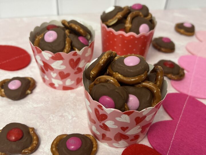 Chocolate Caramel Pretzel Bites