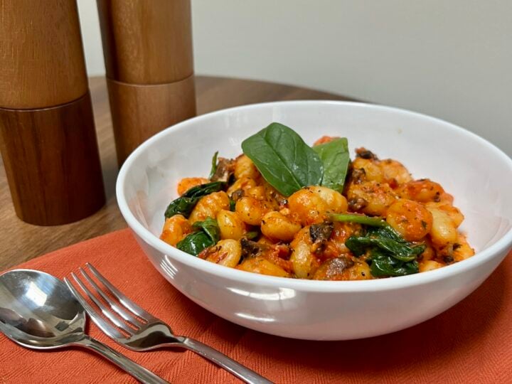 5-Ingredient Spinach and Mushroom Gnocchi