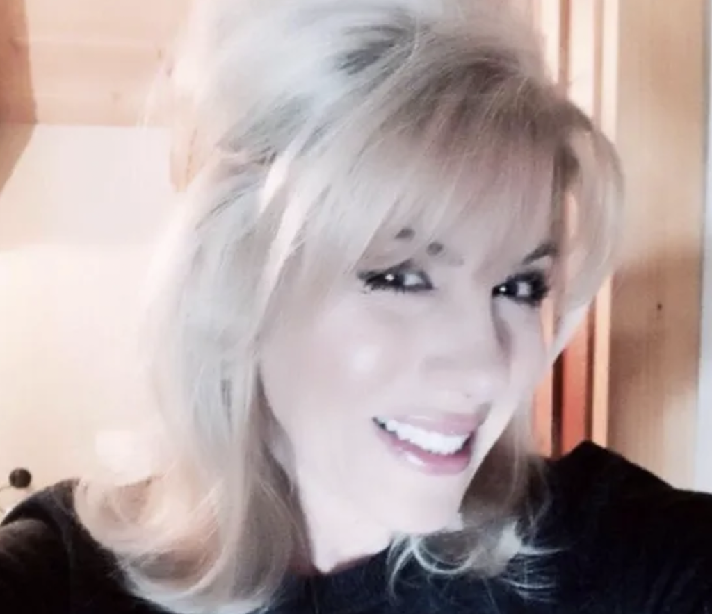 Women of The Just Jill Shop