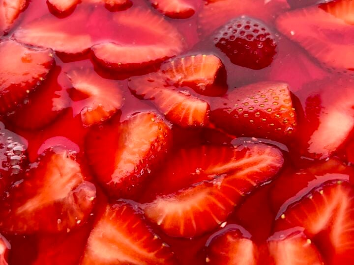 Strawberry Pretzel Salad