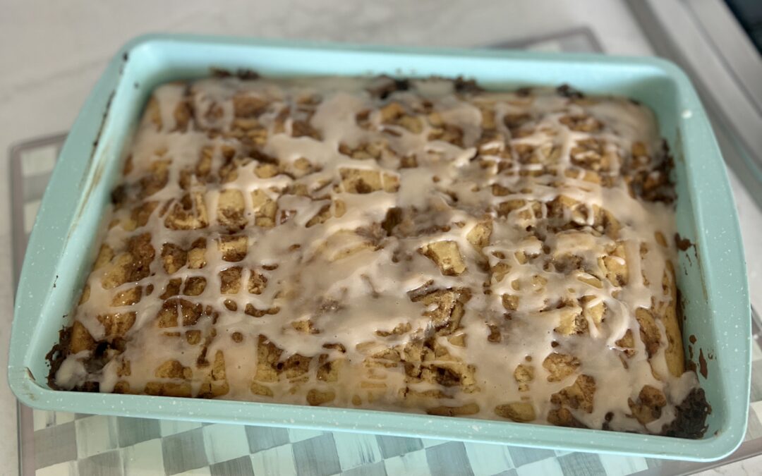 Easy Cinnamon Roll Coffee Cake
