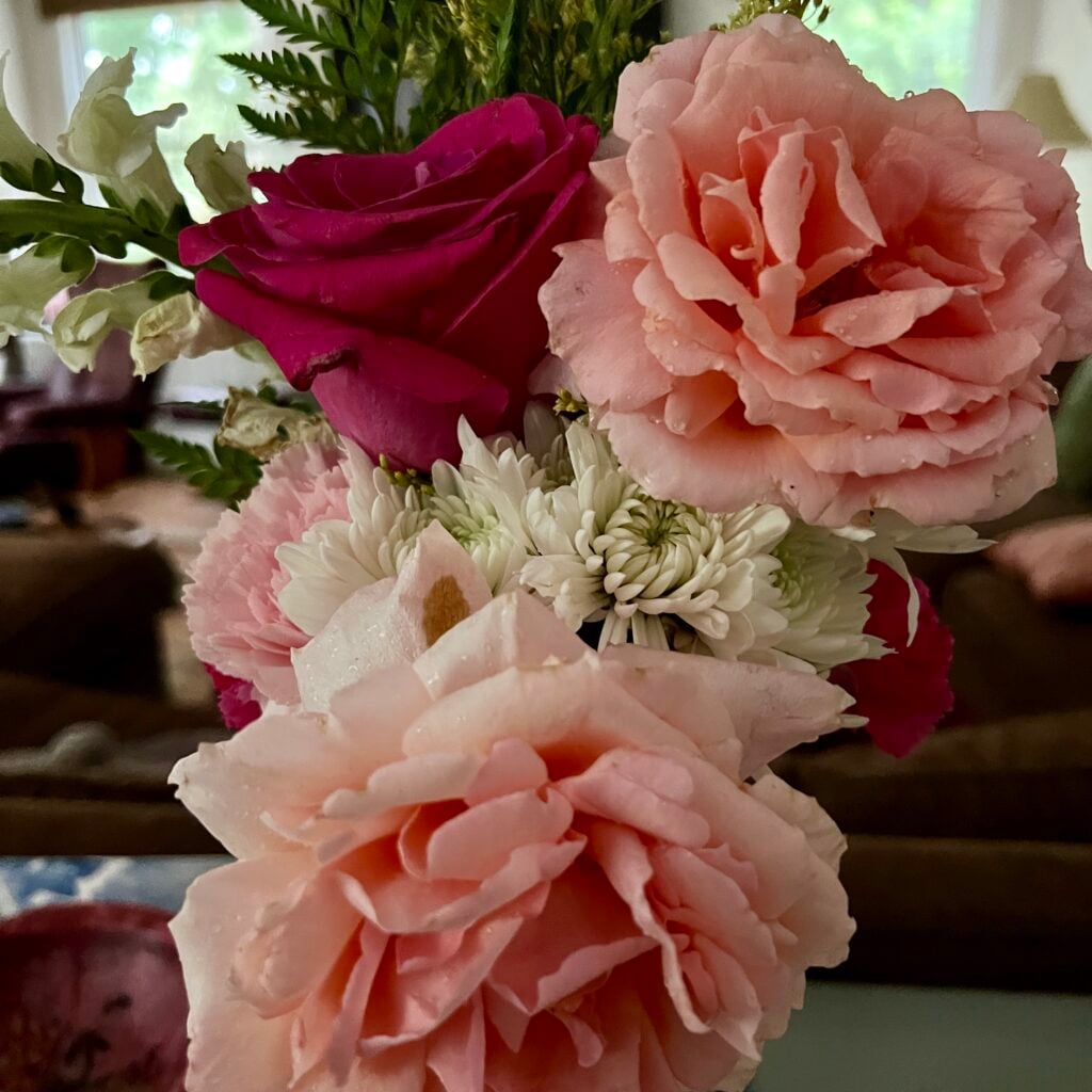 martha stewart rose in a small bouquet